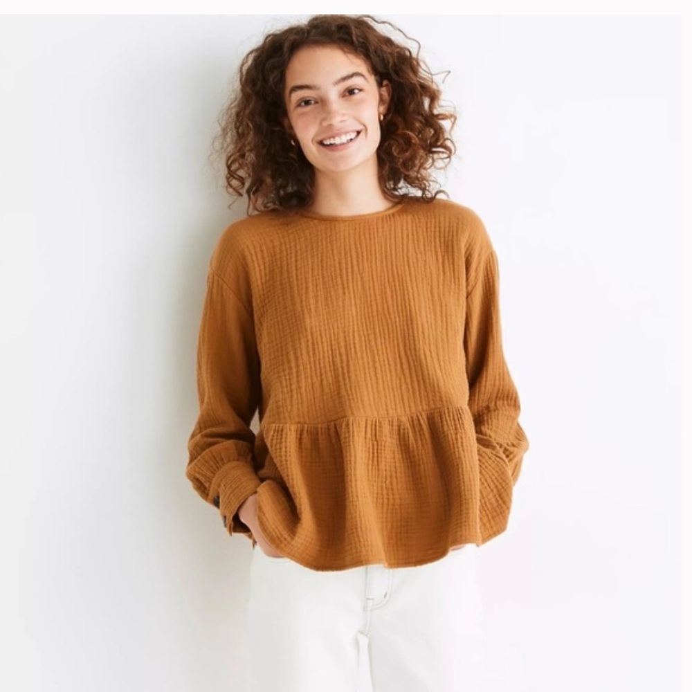 Madewell Lightspun Button-Back top in Mustard size xxs